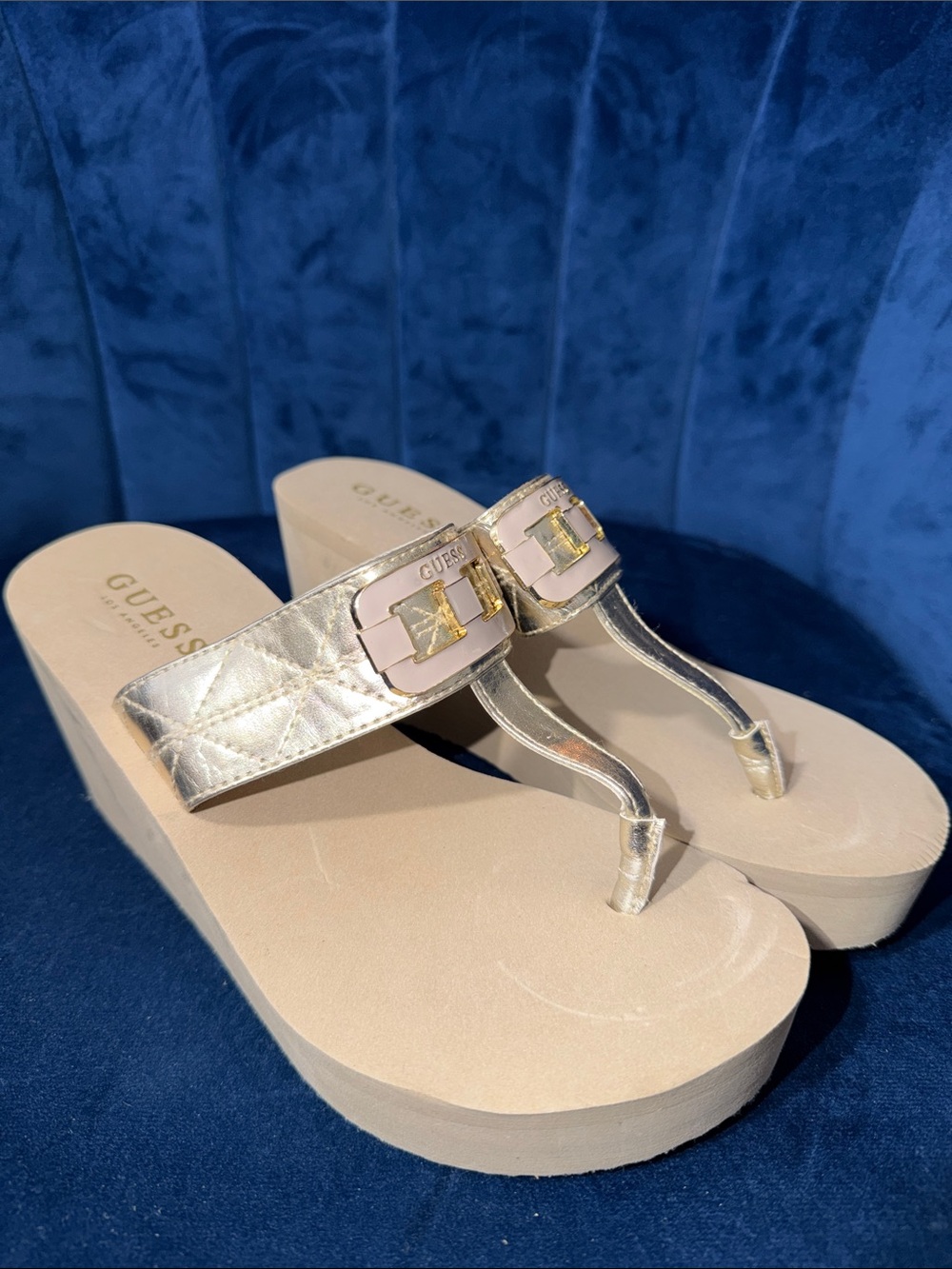 GUESS Metallic Gold Wedge Thong Sandals with Pale Pink Accent Size 7